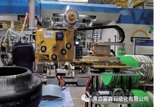 RFID電子標(biāo)簽自動貼標(biāo)裝置